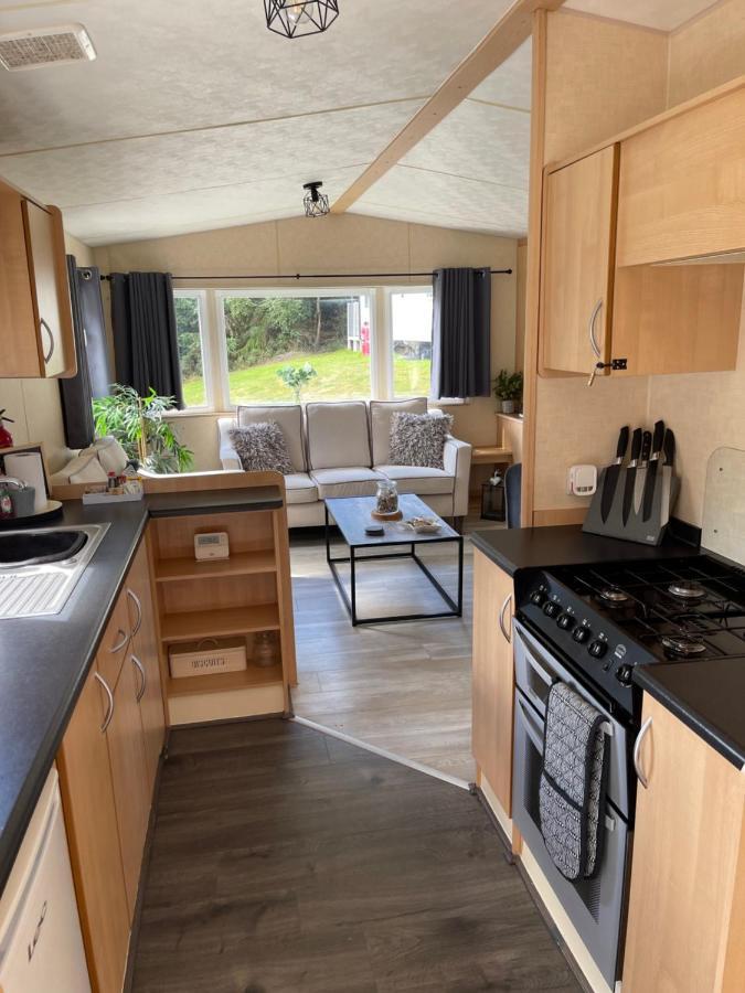 Percy Wood Lodge With Hot Tub Near Alnwick Swarland Экстерьер фото